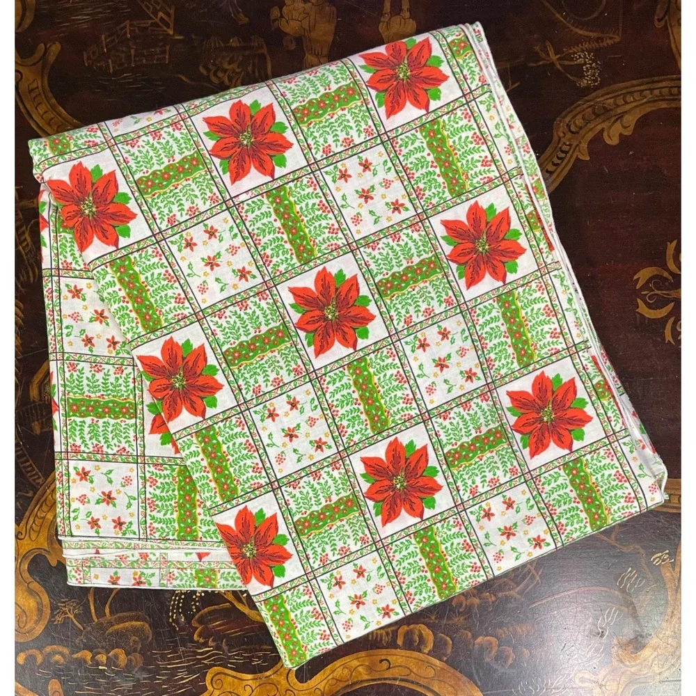 Vtg Christmas‎ Poinsettia Tablecloth Red Green White Rectangular 104 x 59